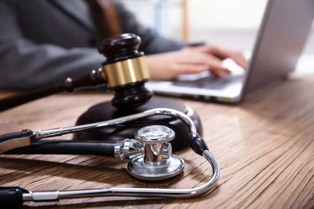 Differences Between Medical Malpractice and Medical Negligence